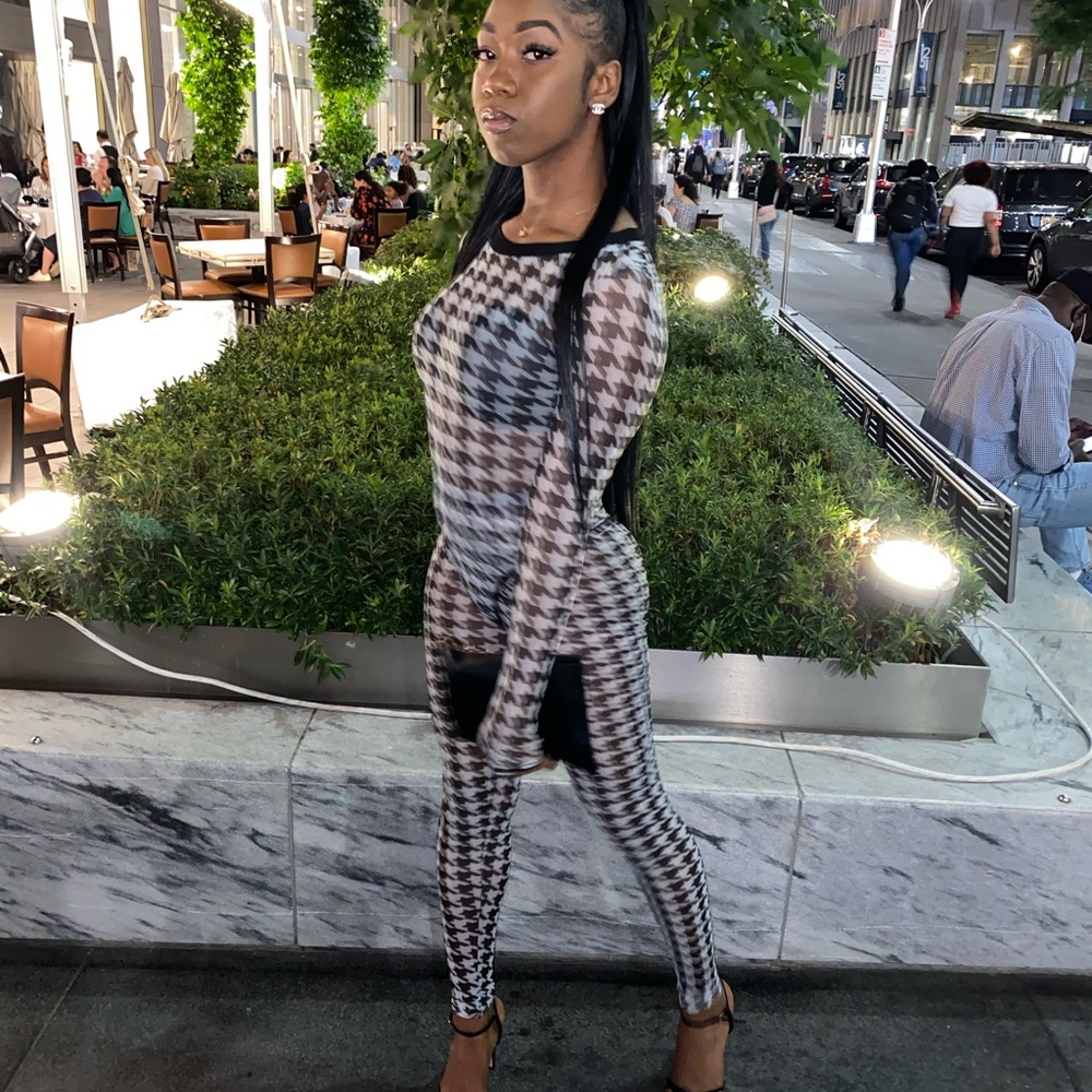 1930 Mesh set by Jabrea savanna